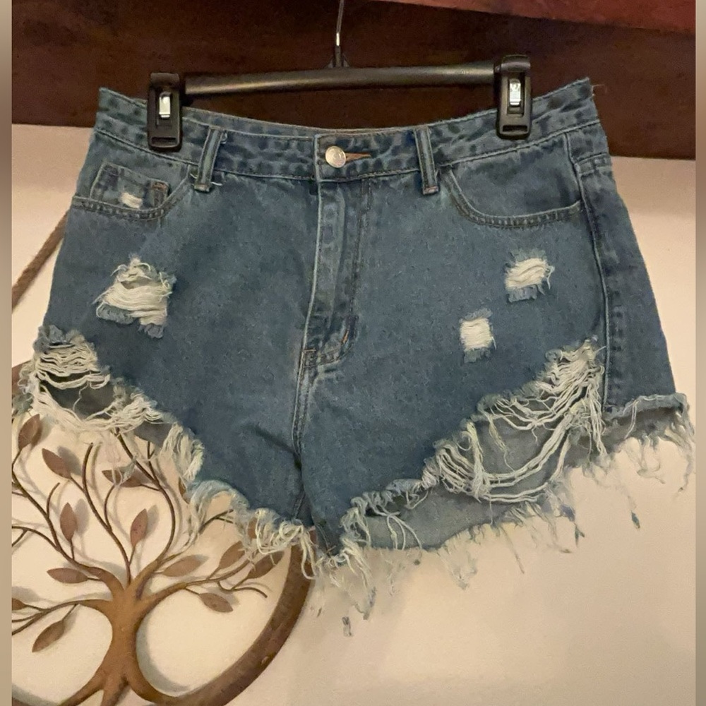 Ripped shorts